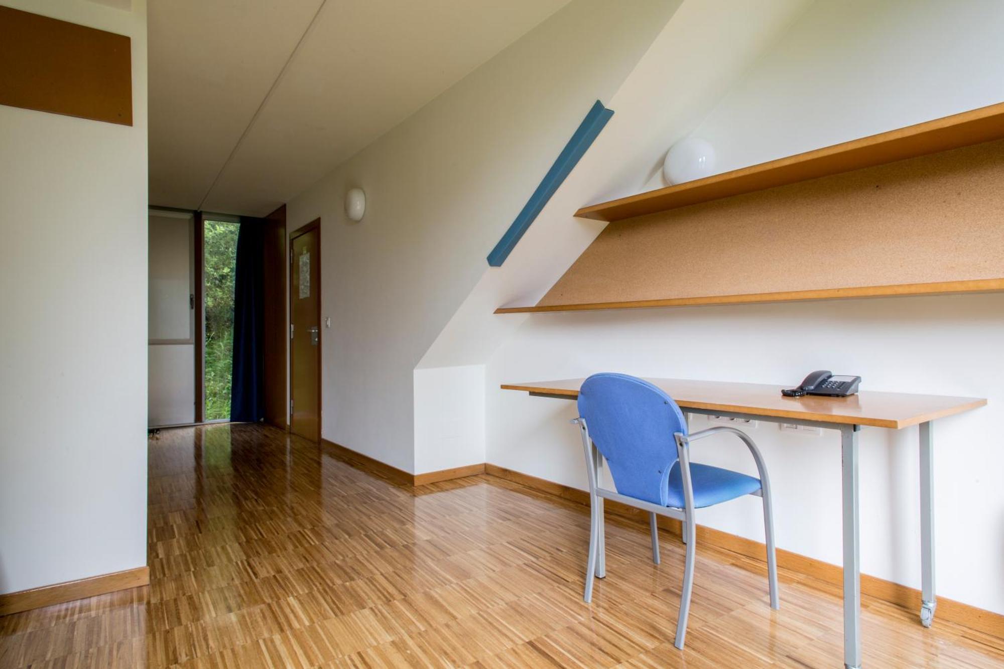 Residencia Universitaria Resa O Castro Vigo Luaran gambar