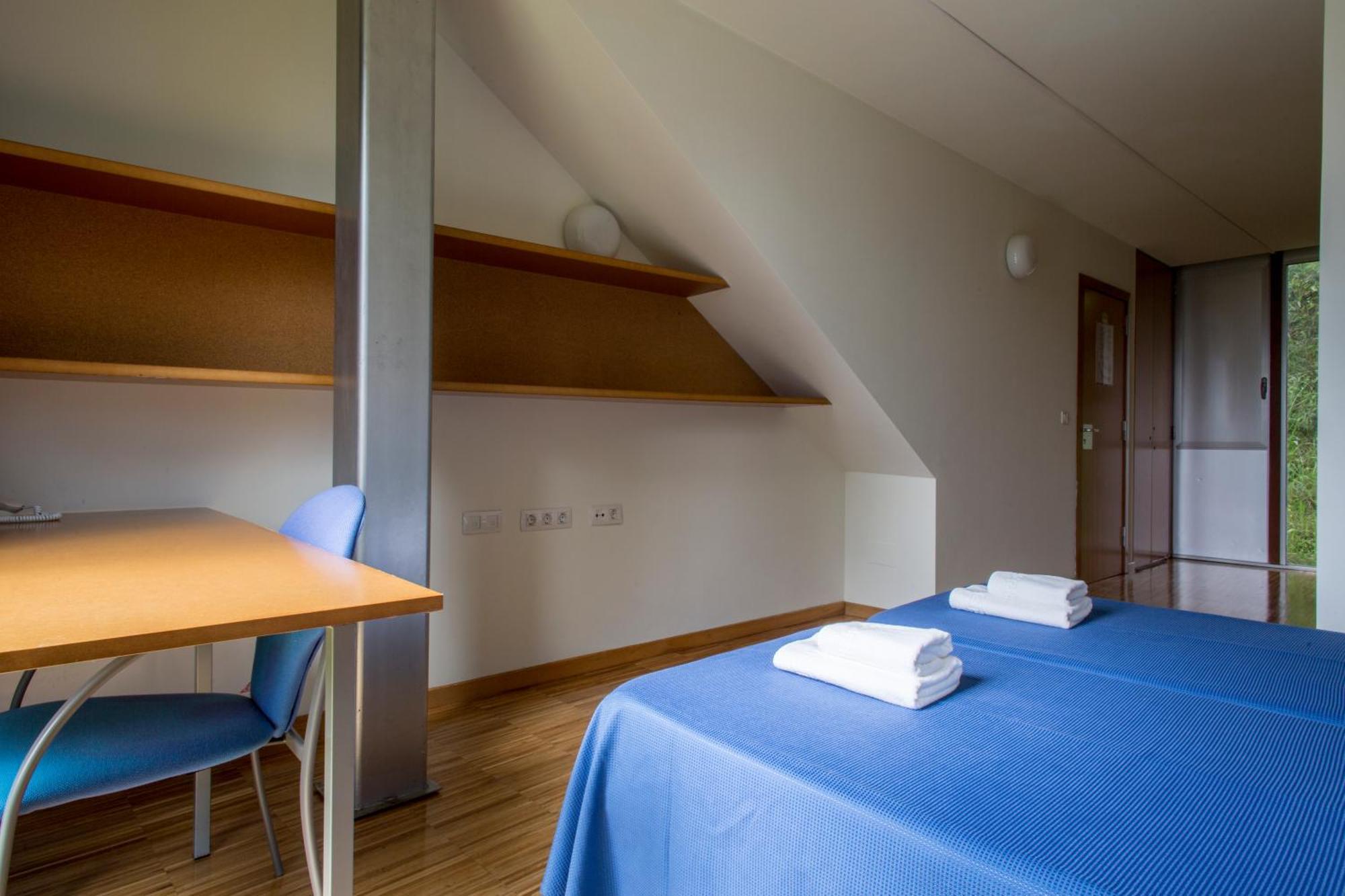 Residencia Universitaria Resa O Castro Vigo Luaran gambar